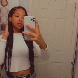 Meet your Posher, Myshia